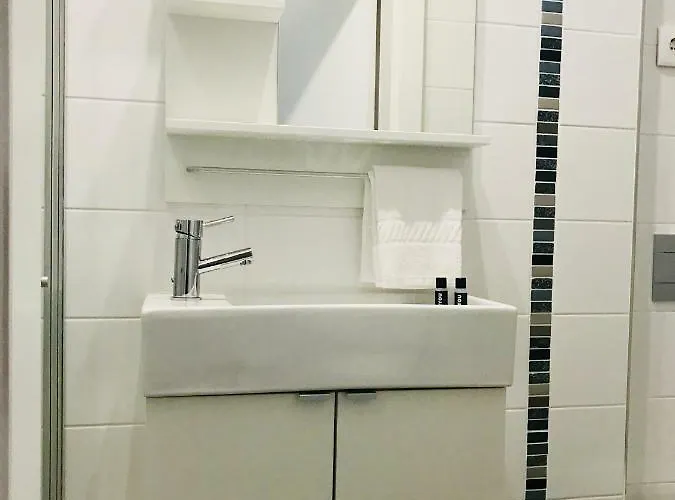 Cantinho Flores I * Nazaré