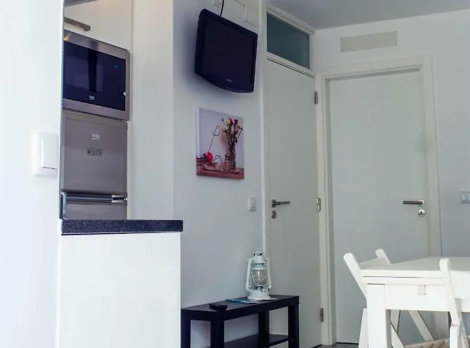 Daire Cantinho Flores I Nazaré