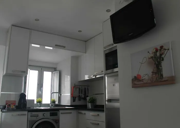 Cantinho Flores I Daire Nazaré